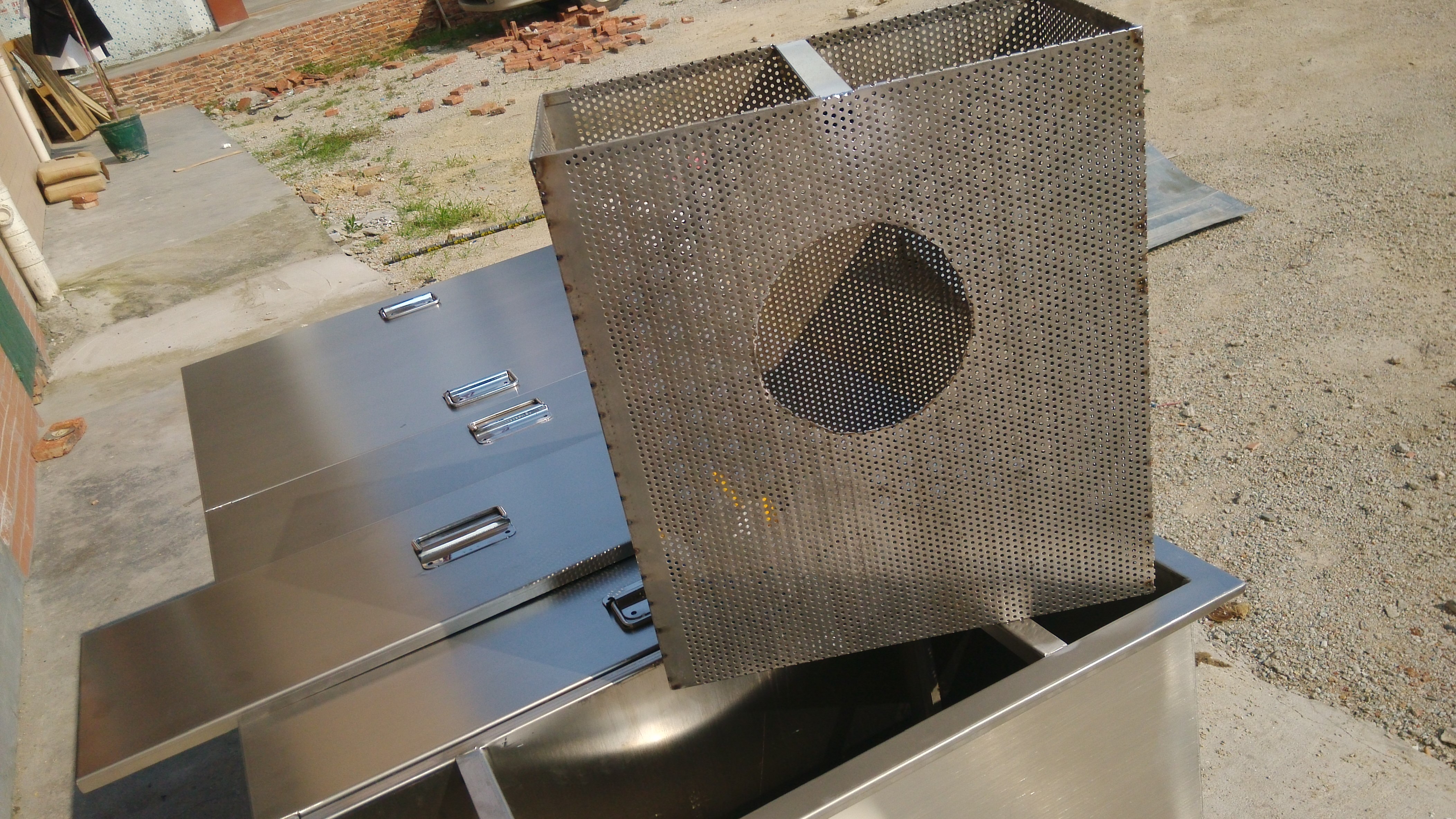 绿森环保不锈钢油水分离器